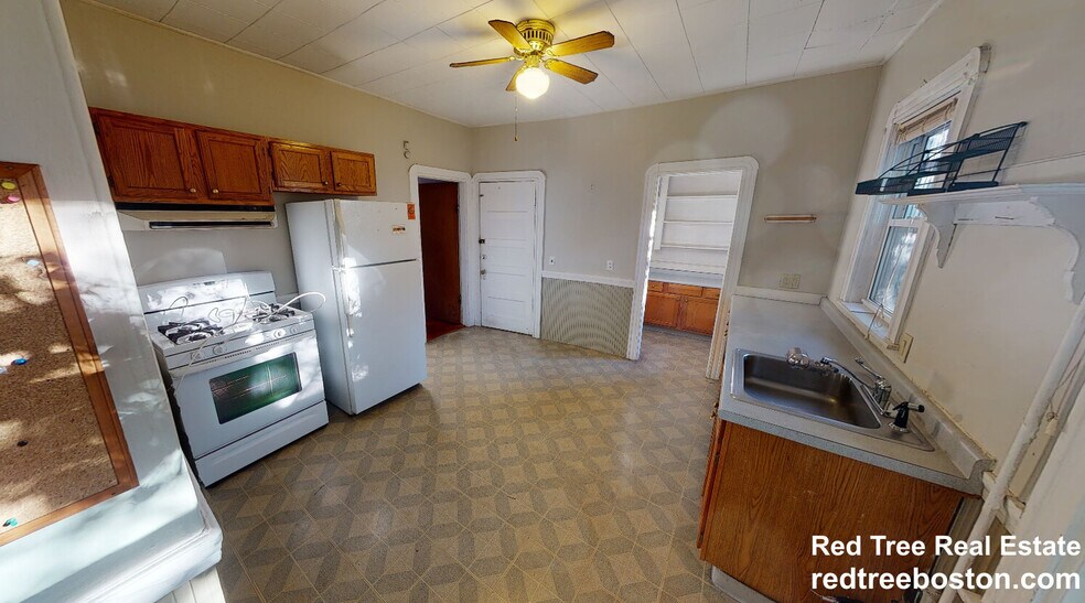 Building Photo - 296 Highland Ave