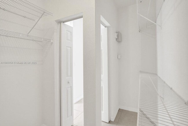 Building Photo - 4417 NW 113th Pl