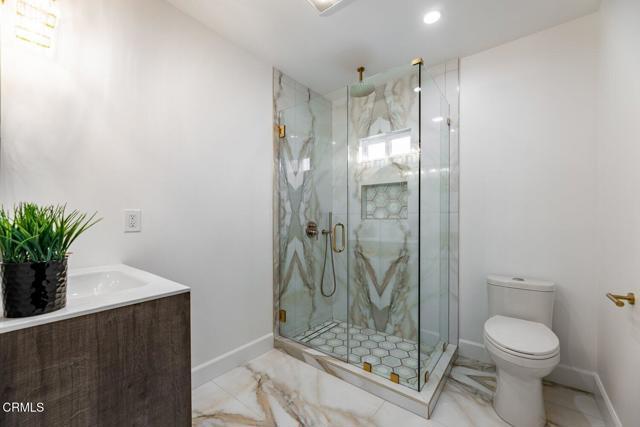 Building Photo - 1161 Ruberta Ave