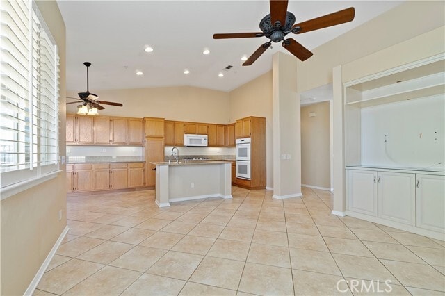 Building Photo - 7446 Tioga Ln