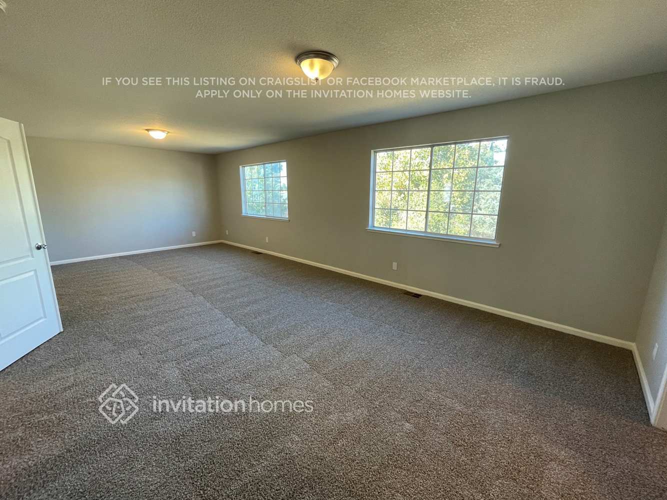 Building Photo - 850 Thetford Pl