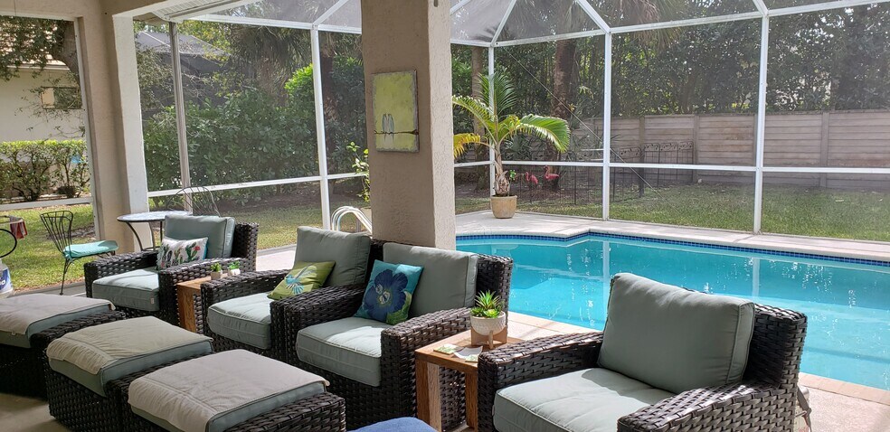 large lanai - 2063 Imperial Cir