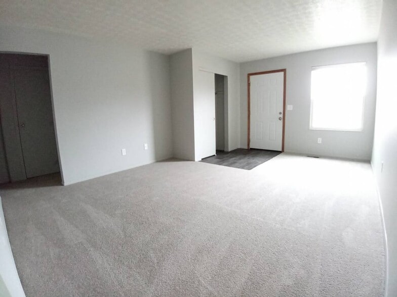 Building Photo - 3941 Millstone Rd