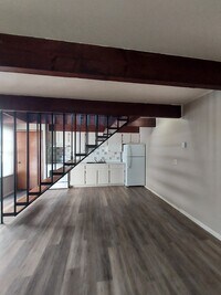 Building Photo - 47 Spring St