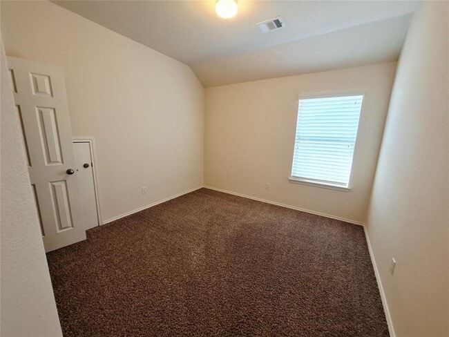 Building Photo - 525 Loma Cedro Bend