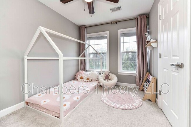 Building Photo - 15640 Avocet Loop