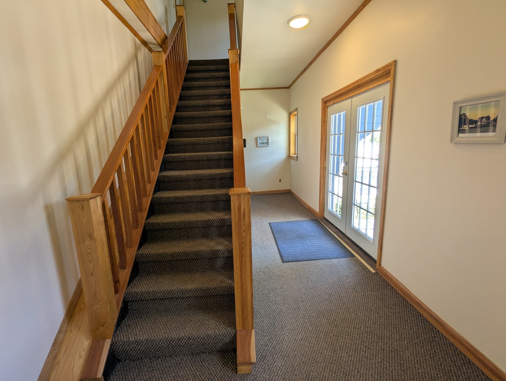 Building Photo - 139 S Esselstyne St