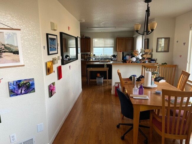 Building Photo - 12328 Deerfield Way