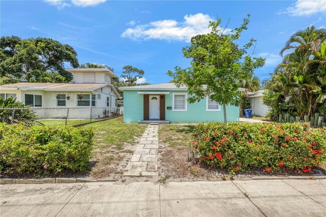 Primary Photo - 809 SW 17th St