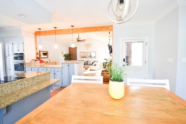 Building Photo - Coming Soon: 3 Bedroom 3 Bathroom with Pool