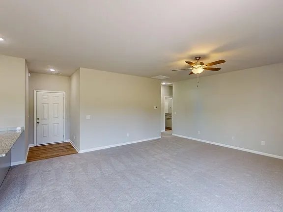 Building Photo - 225 Swinson Dr