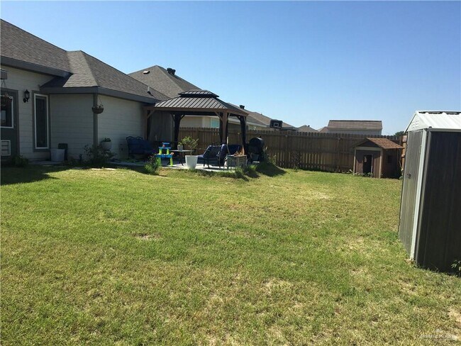 Building Photo - 7507 N 55th Ln