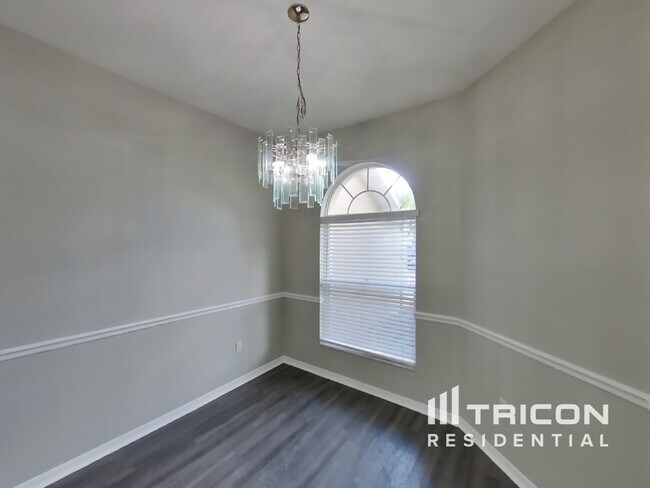 Building Photo - 4522 Swift Cir