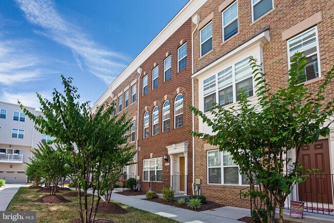 Building Photo - 4785 Cherokee St