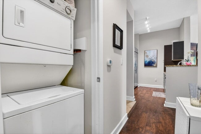 Building Photo - 550 Okeechobee Blvd