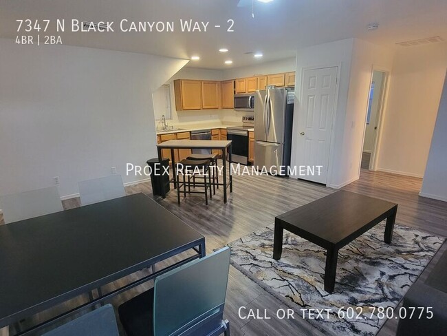 Building Photo - Rare 4 Bedroom 2 Bathroom in Phoenix