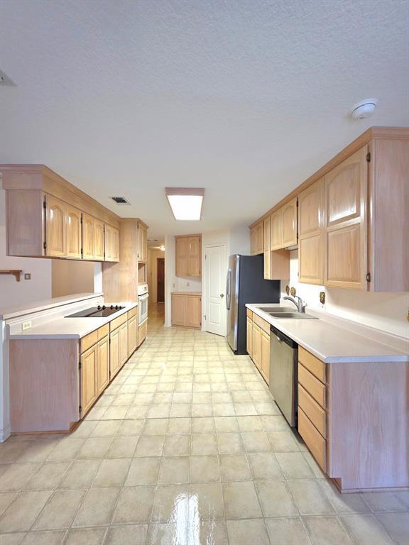 Building Photo - 651 Purple Sage Dr