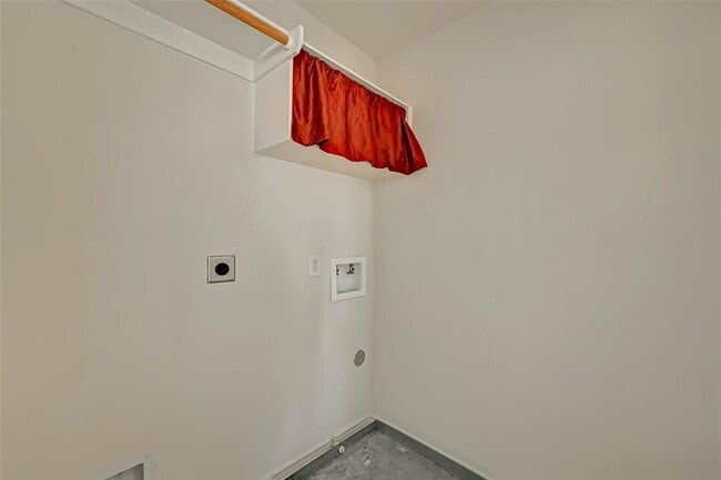 Building Photo - 22 Wickerdale Pl