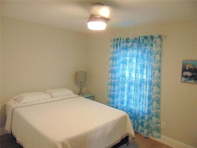 Building Photo - 451 Tanager Rd