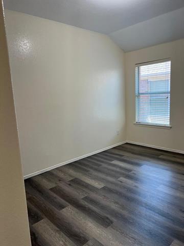 Building Photo - 10416 Devin Ln