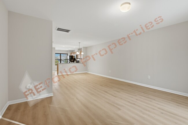 Building Photo - 2907 Berkeley Springs Pl