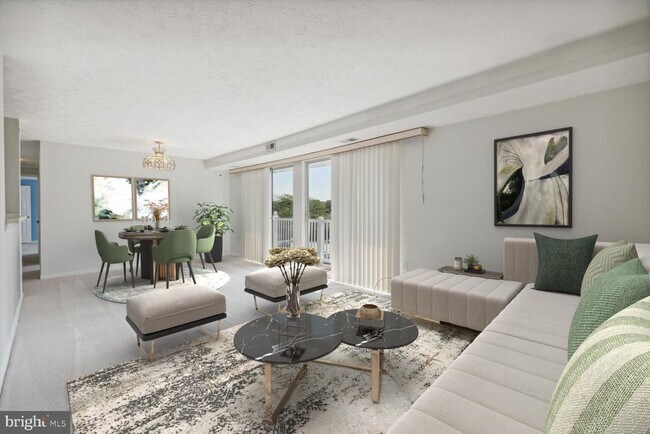 Building Photo - 303 Palmspring Dr