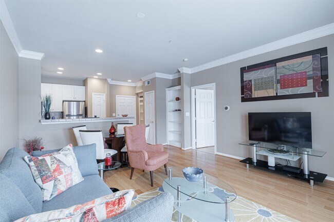 Building Photo - 2400 McCue Rd