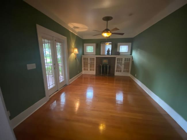 Building Photo - 3 Bedroom 2 Bath in Historic Orlando for RENT!