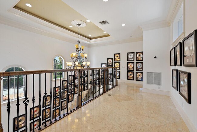 Building Photo - 18669 SE Palm Island Ln