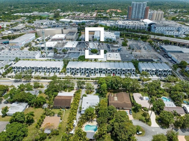 Building Photo - 6864 SW 80th St