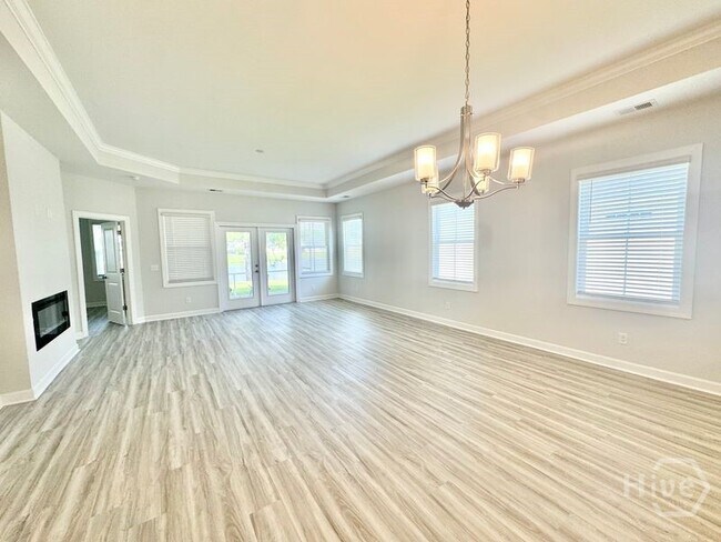 Building Photo - 123 Waterside Ln