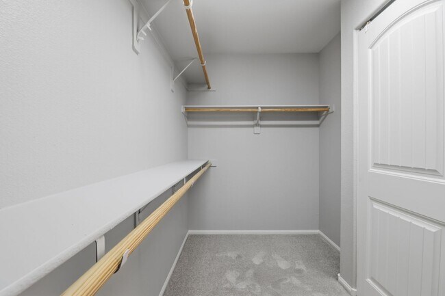 Building Photo - SW!!! Casita!!!! Single Story!!! 4 Bedrooms!!! Gated!!! End or Cut De Sac!!! Community green area...