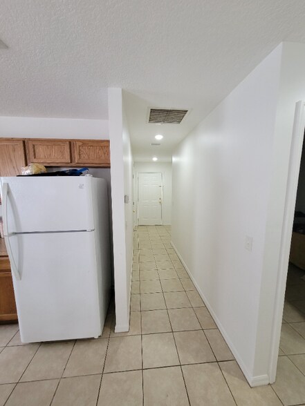 Building Photo - 1210 4 Mile Rd