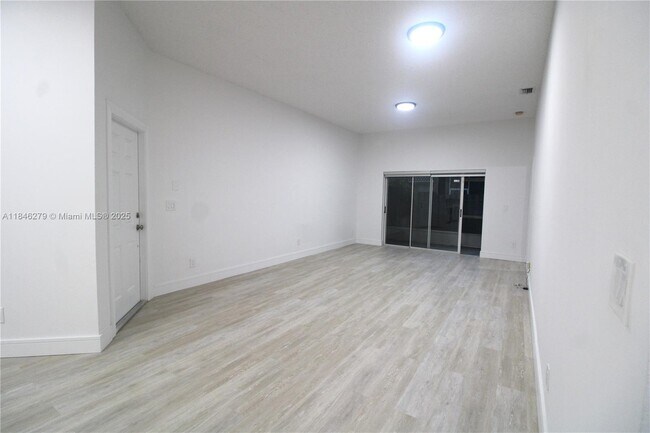 Building Photo - 16223 Emerald Cove Rd
