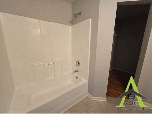 Building Photo - 4403 Bellchime Dr
