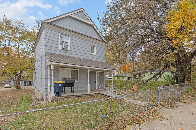 Primary Photo - 3423 Garner Ave