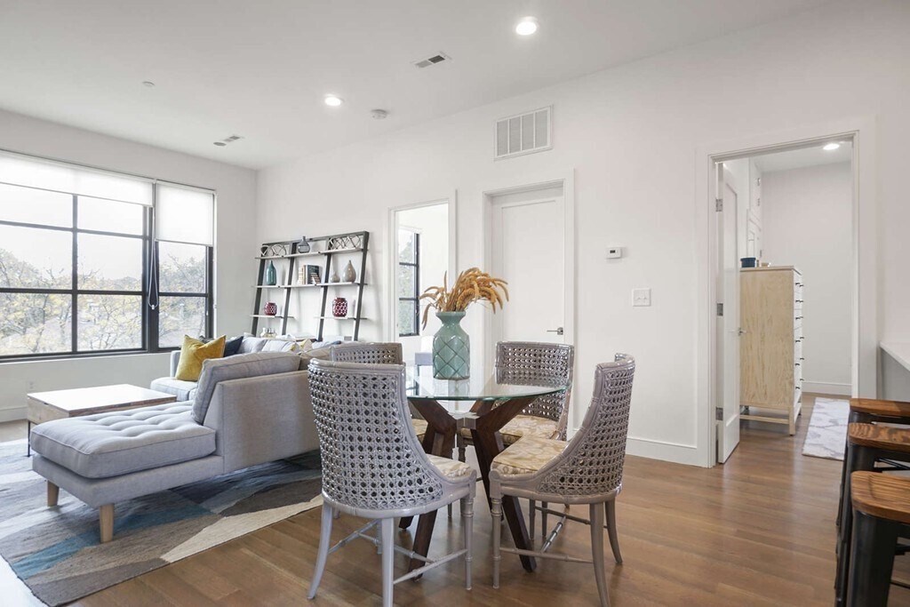 Dining Room - 7 Burroughs St