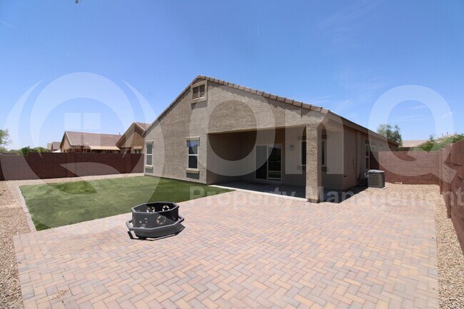 Building Photo - 11561 West Tom Henry Way