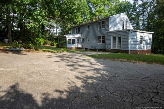 Building Photo - 2718 Morganton Rd