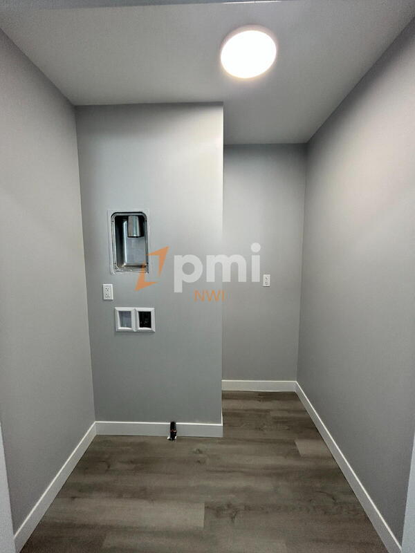 Building Photo - 5212 Torrence Ave