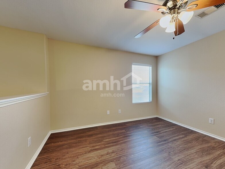 Building Photo - 20415 Shiloh Mist Ln