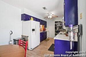 Building Photo - 13823 Brays Forest