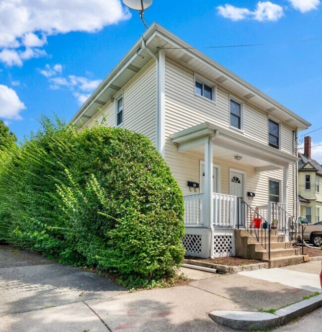 Building Photo - 79-81 Vernon St.