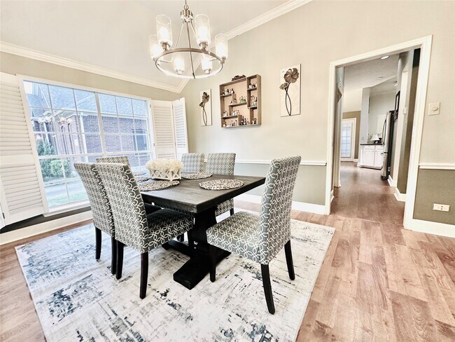 Building Photo - 8802 Willacy Ct