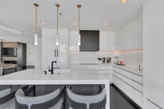 Building Photo - 2233 Peachtree Rd NE