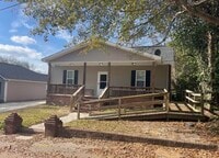 Building Photo - 1717 Campbell St