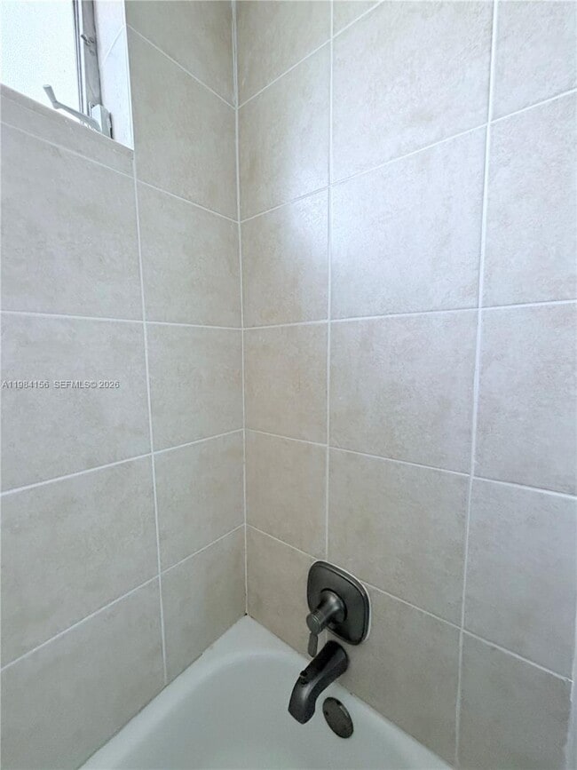 Building Photo - 1147 NW 9th Ave