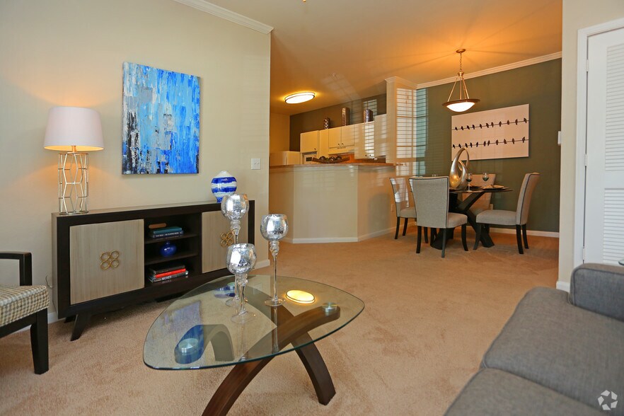 Dominion Park 9835 Fredericksburg Rd San Antonio TX 78240 Apartment