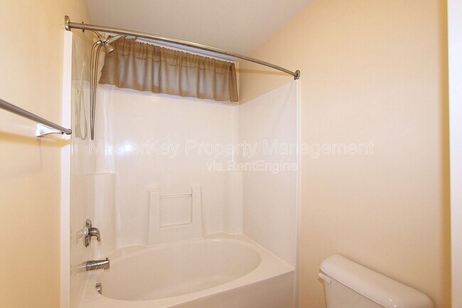 Building Photo - 3215 Polite Ln