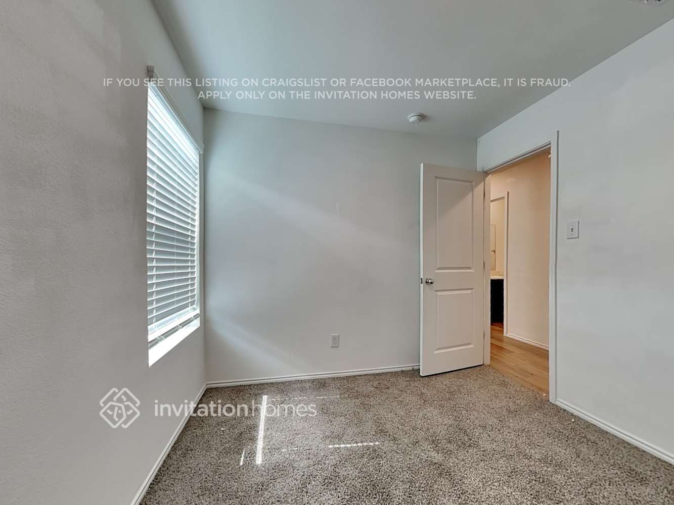 Building Photo - 218 Br Vlg Wy